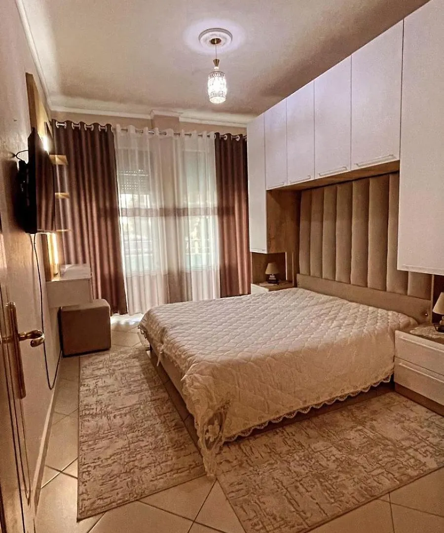 Am Apartment Golem  Albania